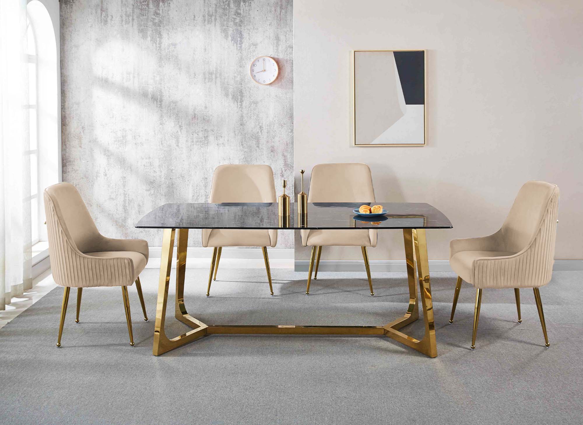 Lot de 2 chaises en velours beige pieds en métal doré DORY