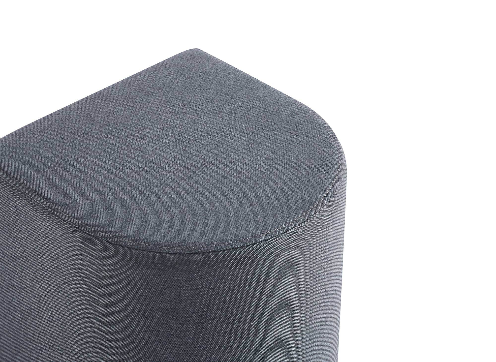 Ensemble table basse couleur bois avec 2 poufs en tissu gris foncé JUDITH