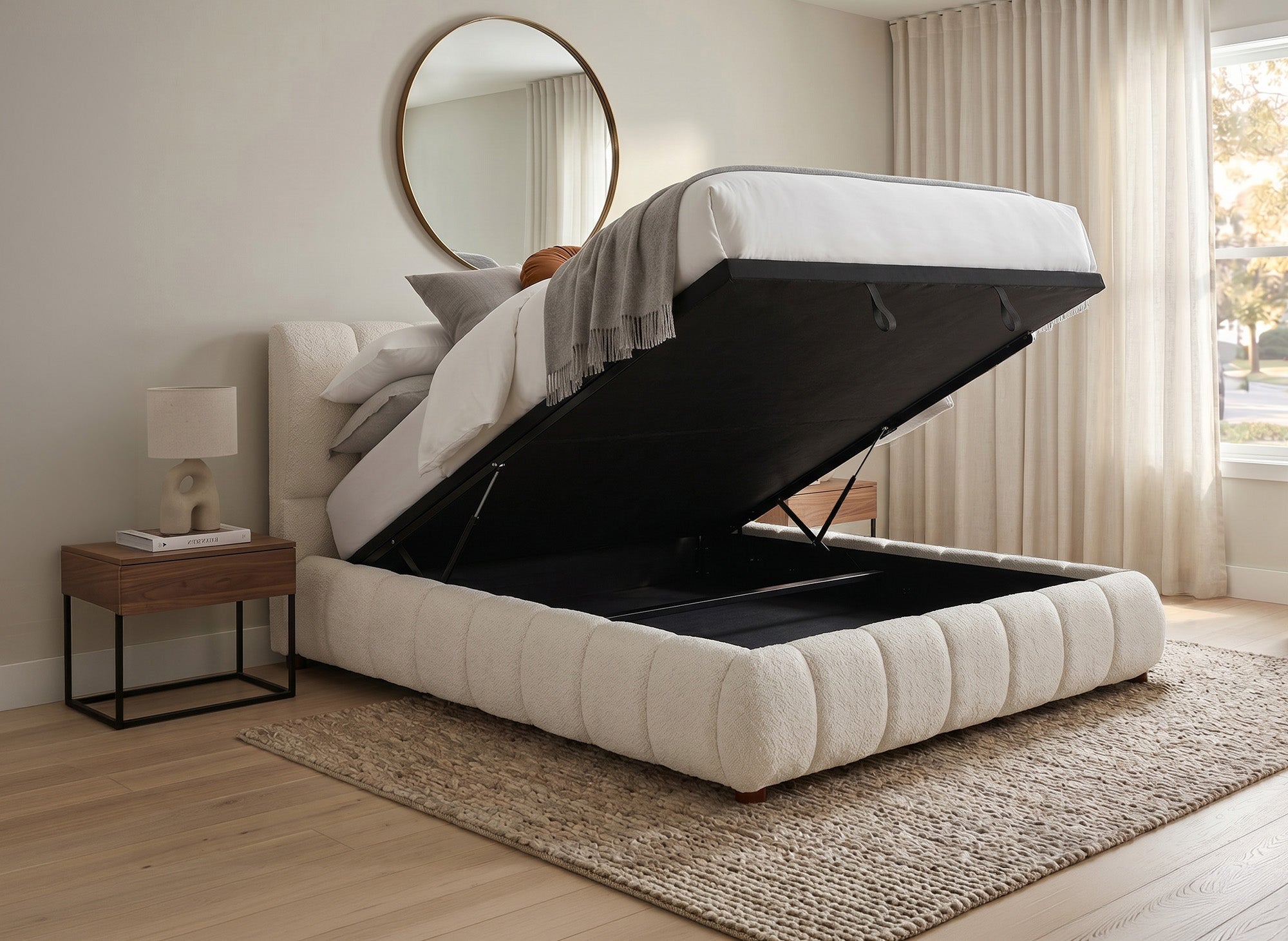 Lit coffre en tissu bouclette beige 140x190 cm RILEY