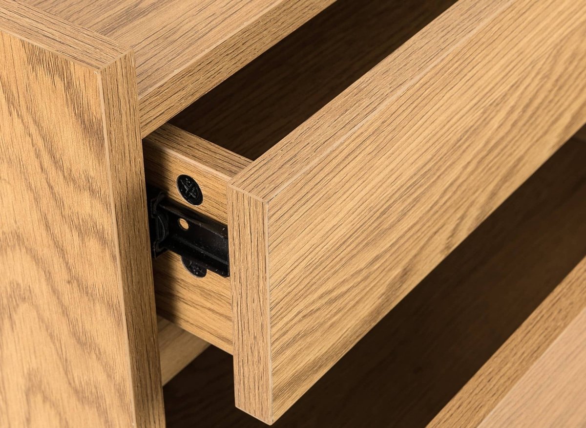 Commode 5 tiroirs en bois couleur chêne SACHA - DécoInParis