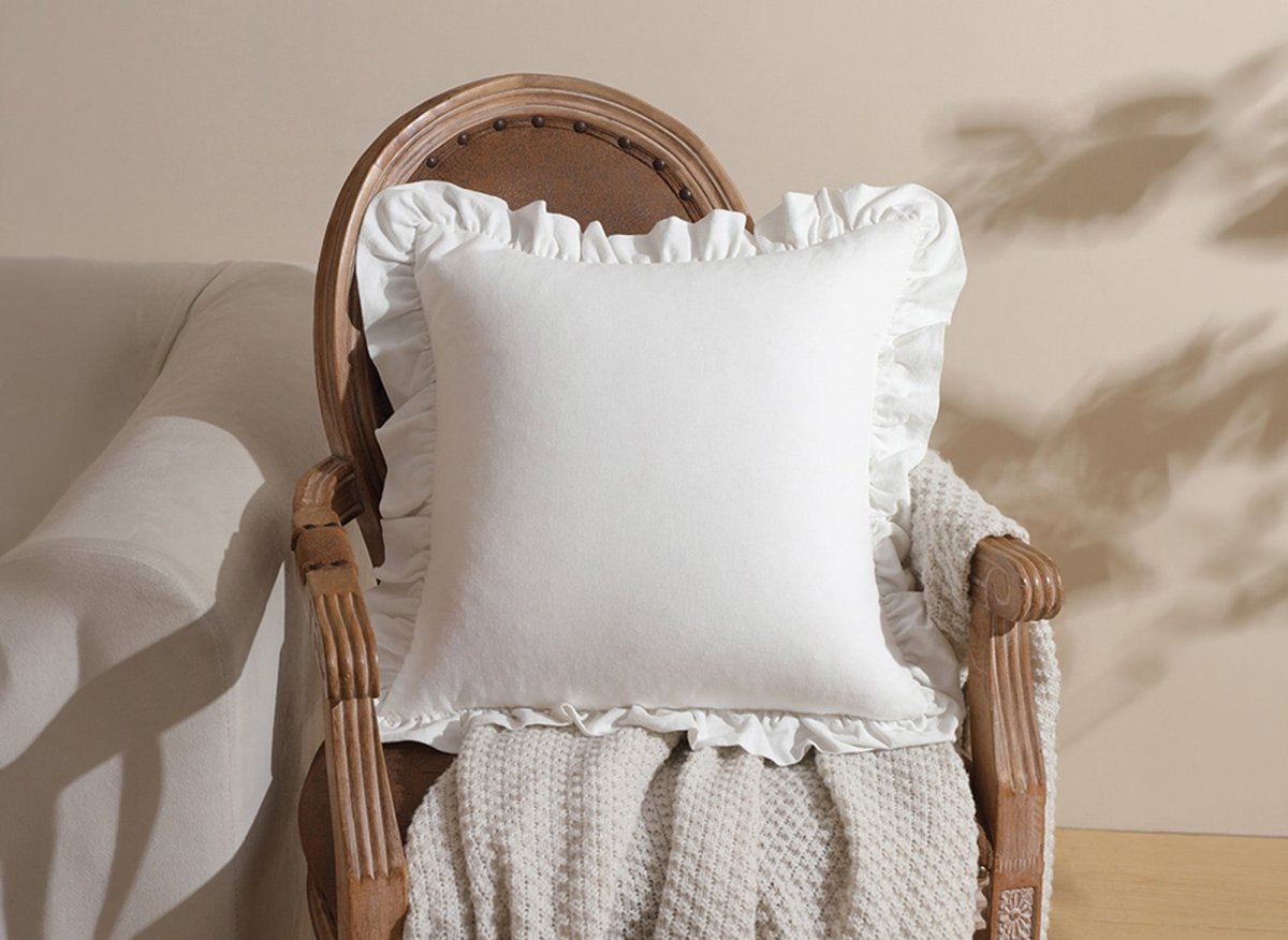 Coussin blanc écru 45x45 cm TORONTO - DécoInParis