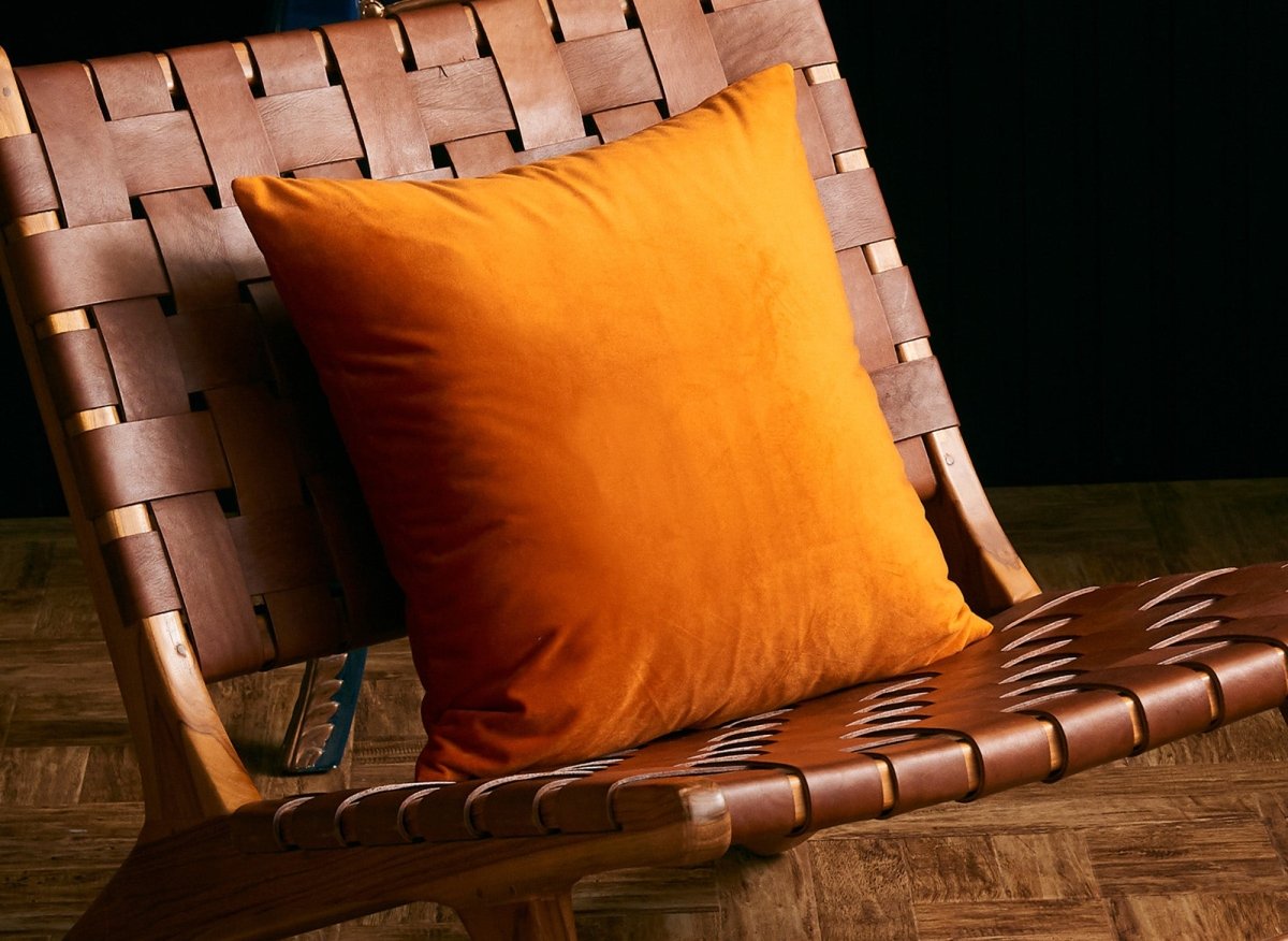 Coussin carré 45x45cm en velours orange TYGA - DécoInParis