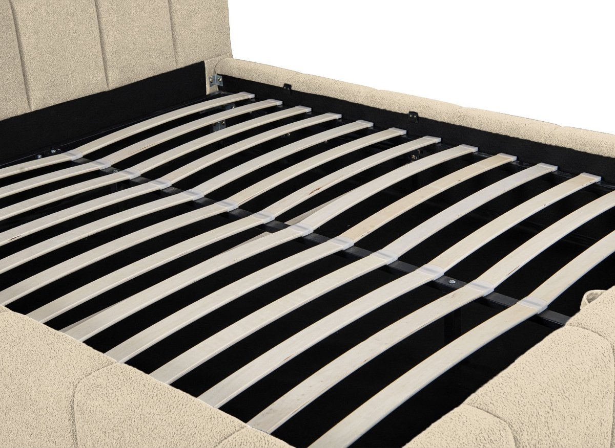 Lit coffre en tissu bouclette beige 180x200 cm MILIE - DécoInParis