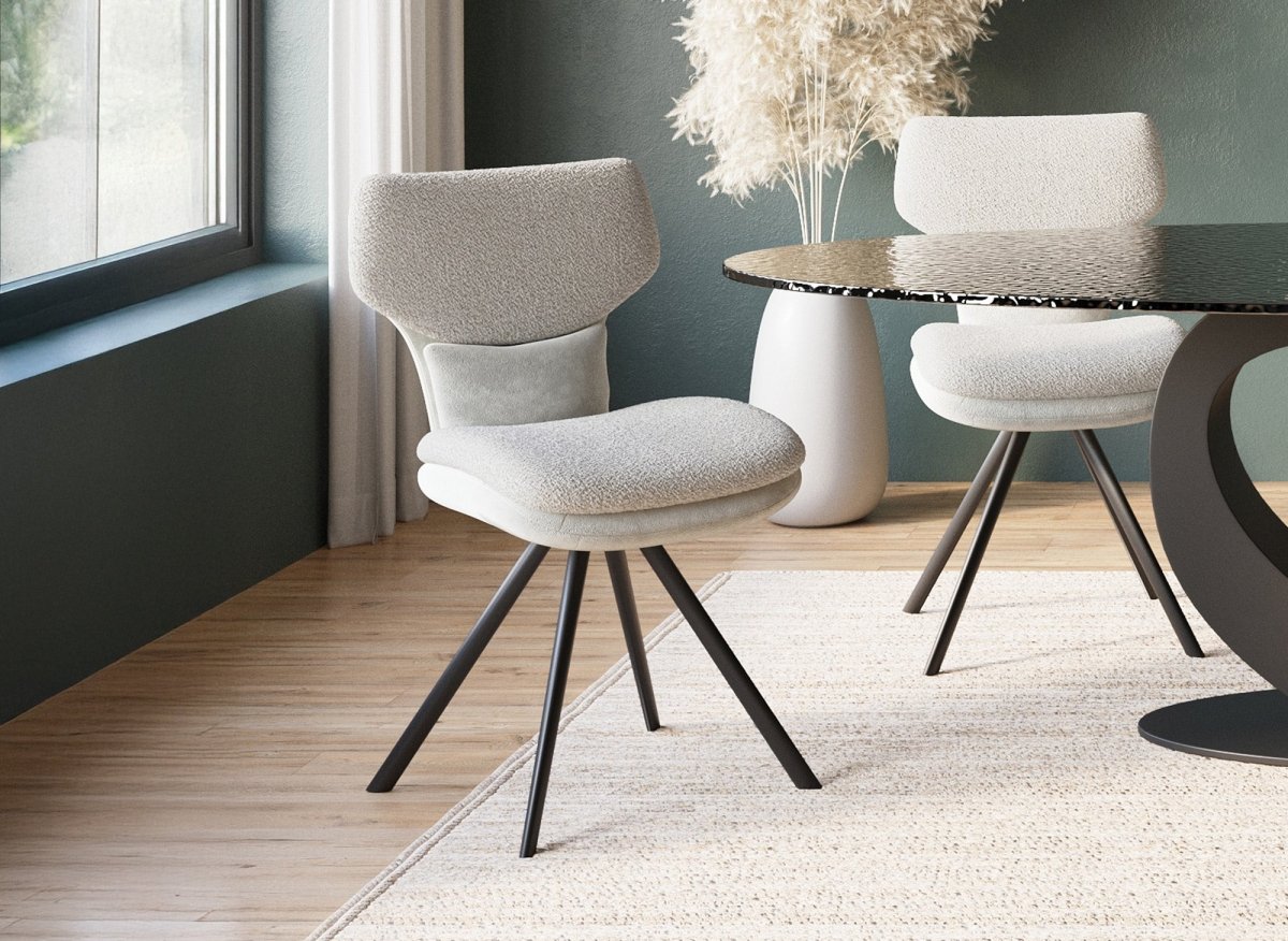 Lot de 2 chaises design en tissu bouclette beige MILIA - DécoInParis