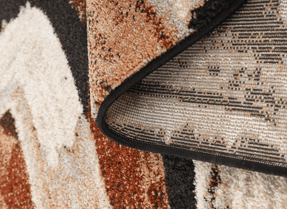 Tapis marron avec motifs géométriques beige et cuivre 200 x 290 cm ILYA - DécoInParis