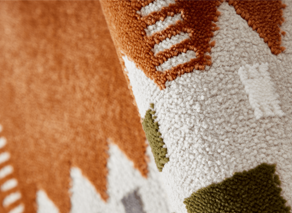 Tapis terracotta à motifs géométriques verts et beige 160 x 230 cm SAHEL - DécoInParis