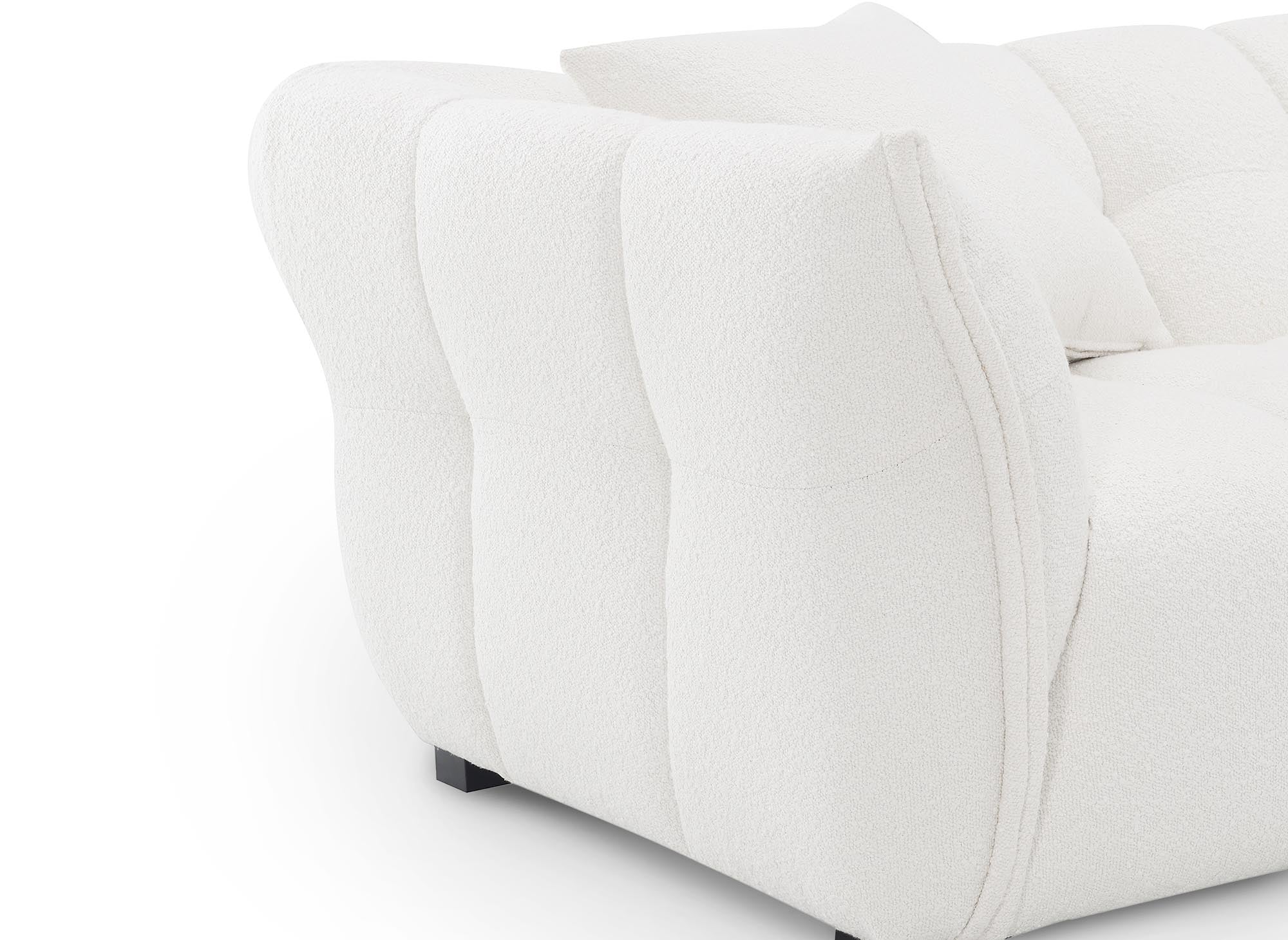 Canapé 3 places effet peau de mouton écru ELENA