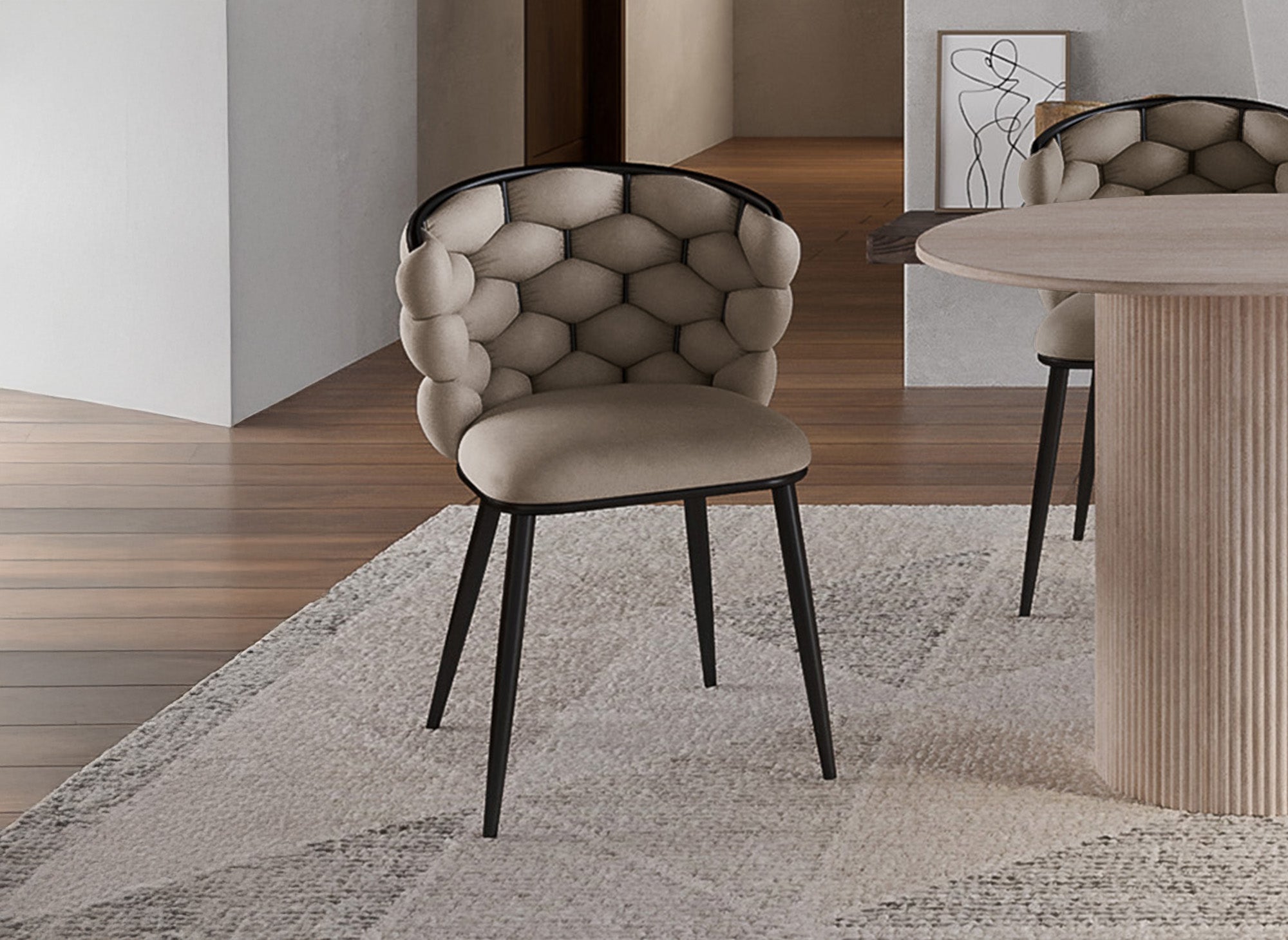 Lot de 2 chaises en velours taupe pieds en métal noir CECILE