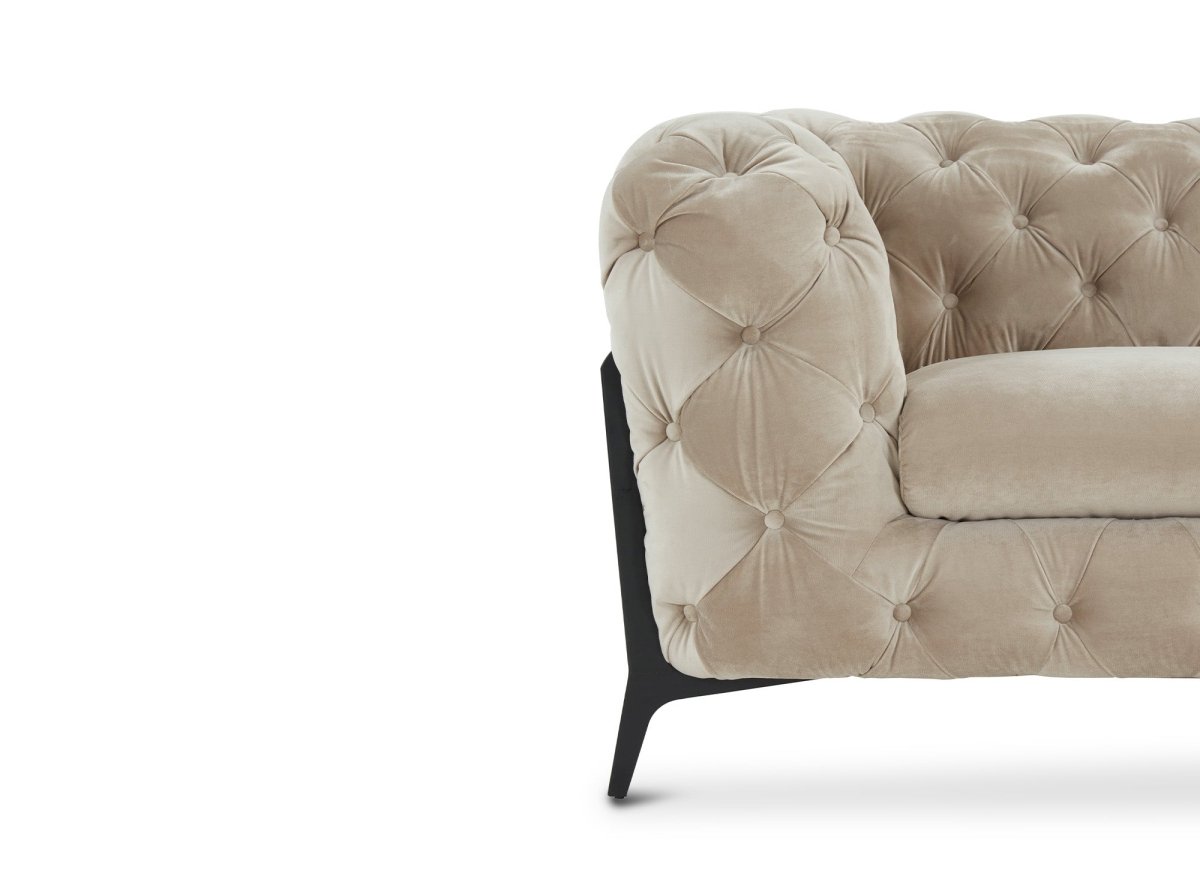 Canapé fixe 2 places capitonné chesterfield velours beige CARMEN - DécoInParis