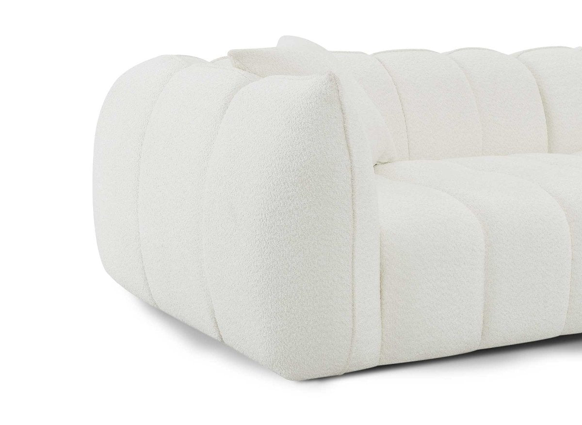 Canapé fixe 4 places effet peau de mouton écru ALISSA - DécoInParis