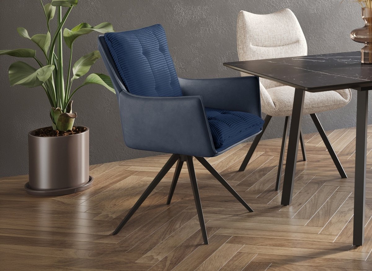 Chaise pivotante avec accoudoirs en velours bleu NOALIE - DécoInParis