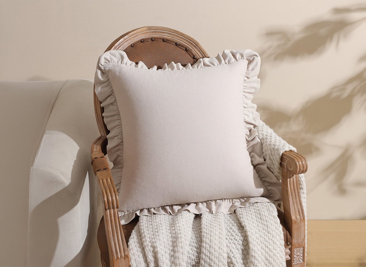 Coussin beige 45x45 cm TORONTO - DécoInParis