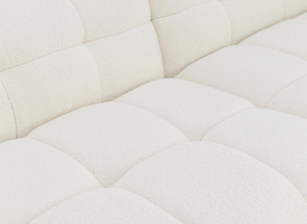 Fauteuil effet peau de mouton blanc écru BELLA - DécoInParis