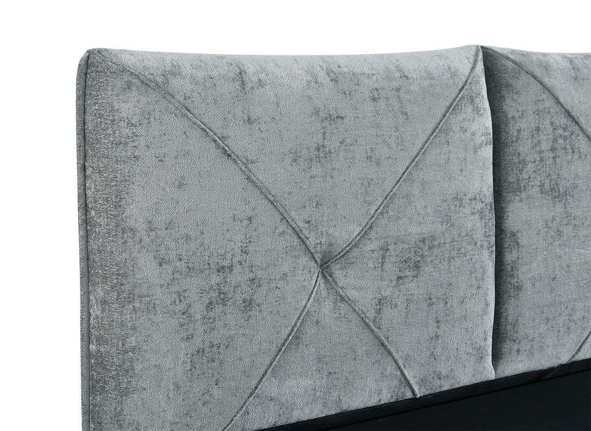 Lit coffre en tissu bouclette doux gris 140x190 cm NOAH - DécoInParis