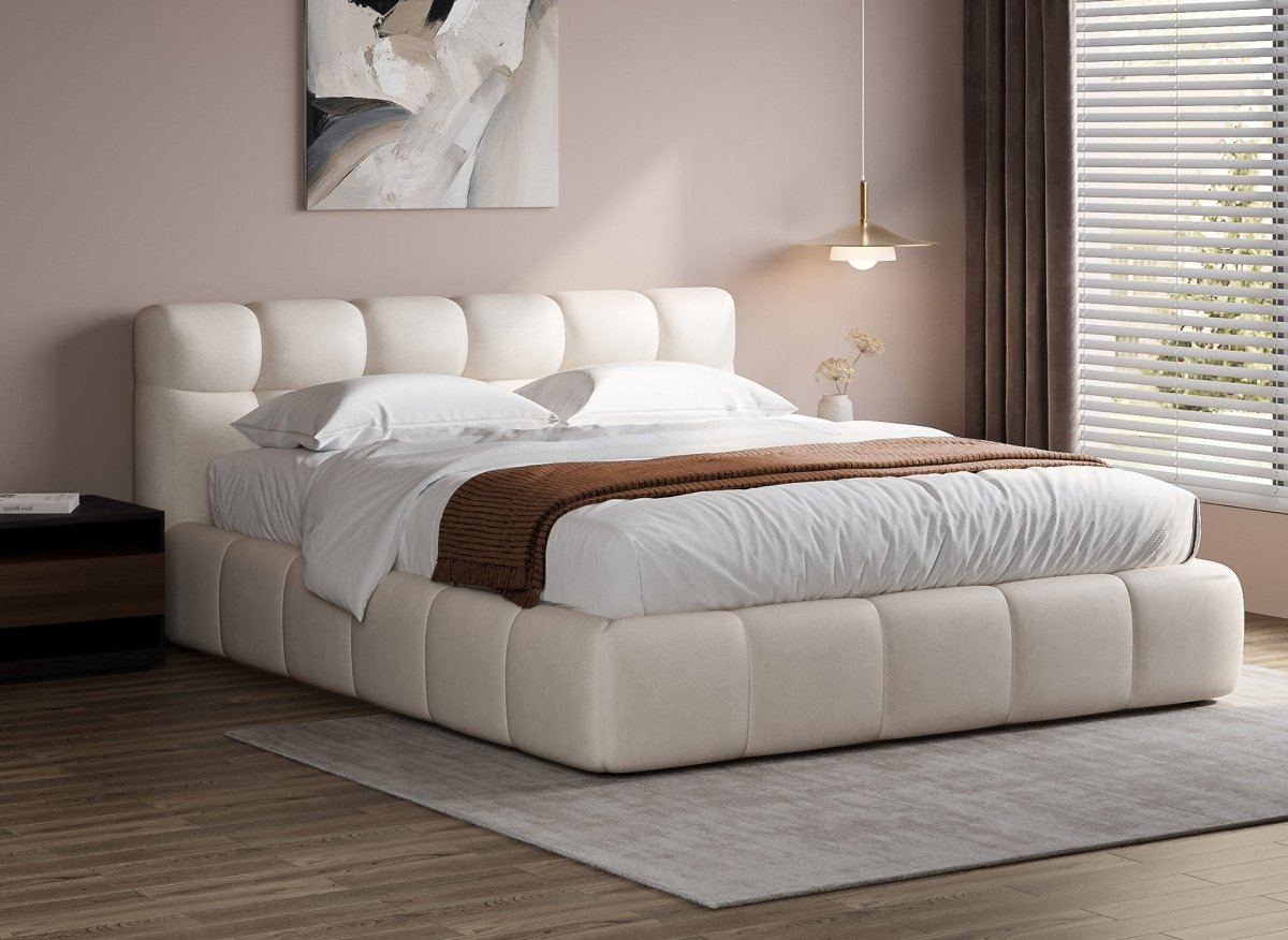 Lit coffre en velours beige 140x190 cm GEORGINA - DécoInParis