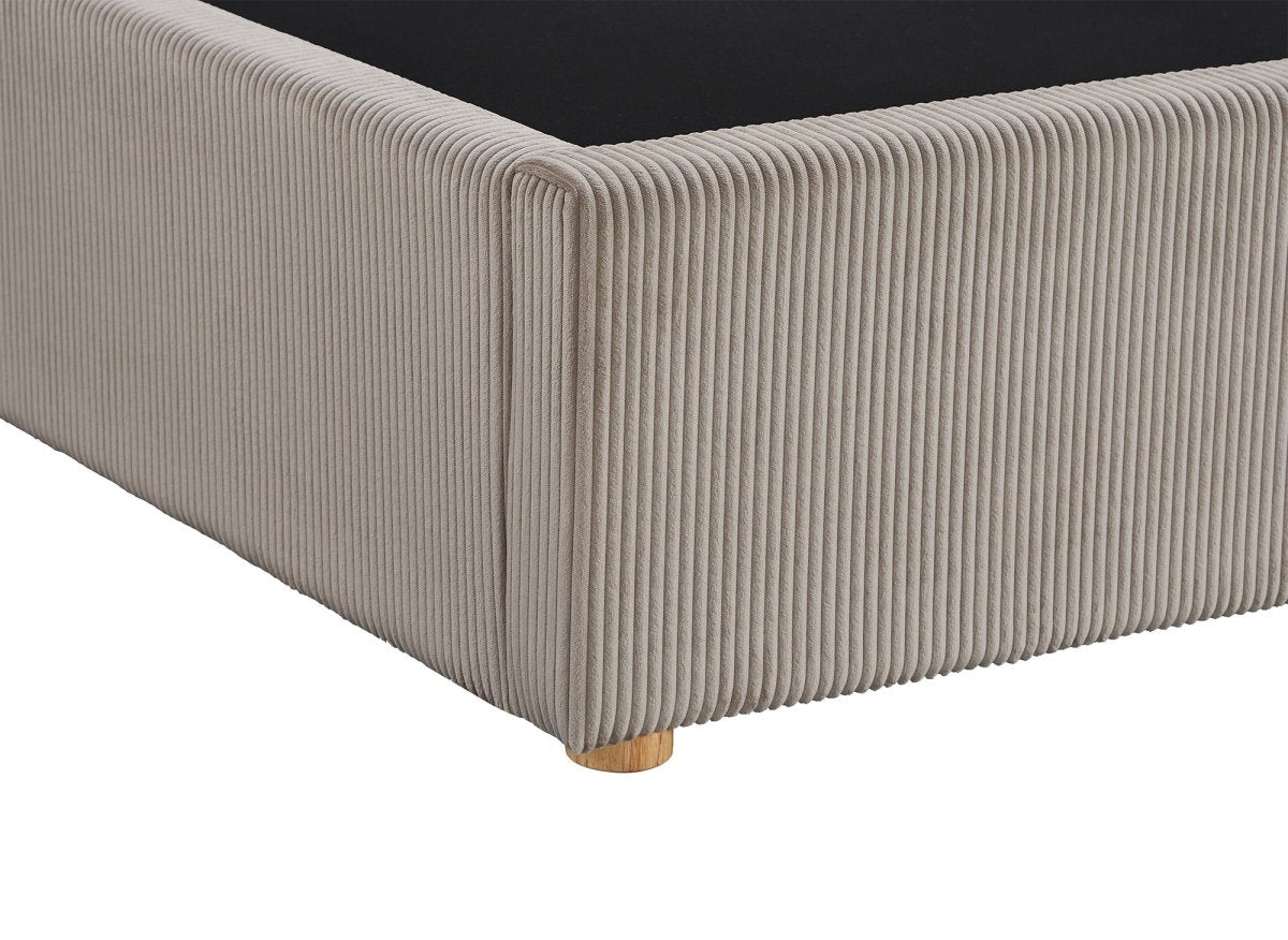 Lit coffre en velours côtelé taupe 140x190 cm ZELIA - DécoInParis