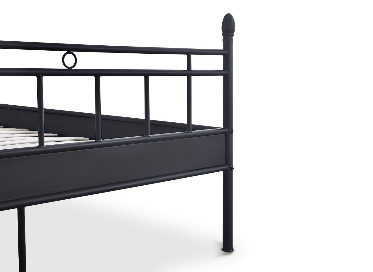 Lit double en métal + sommier Bronxx – 140 x 200 cm - Vipack Lit double en métal + sommier Bronxx – 140 x 200 cm - Vipack