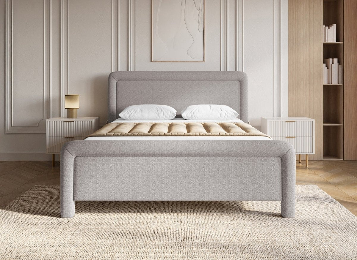 Lit double en tissu doux taupe 140 x190 cm ANELA - DécoInParis