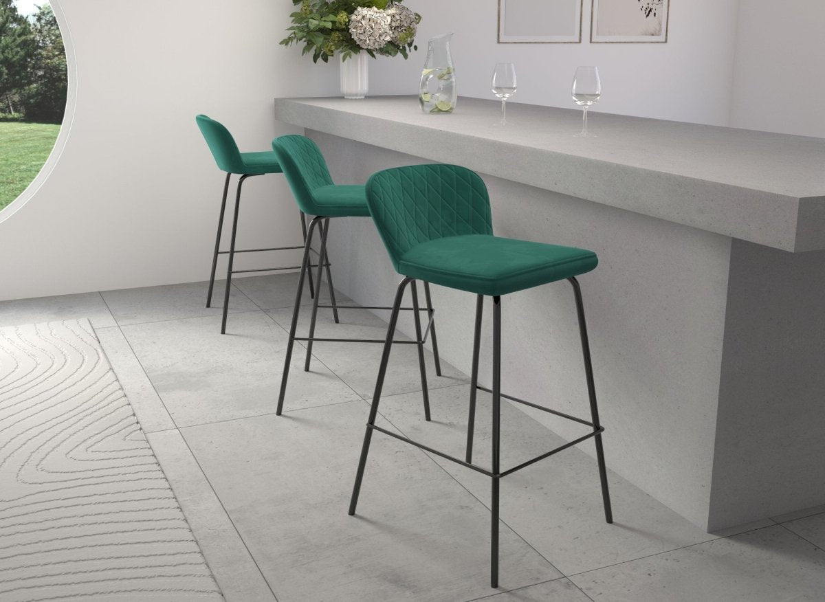 Lot de 2 tabourets de bar design en velours vert BOSCO - DécoInParis