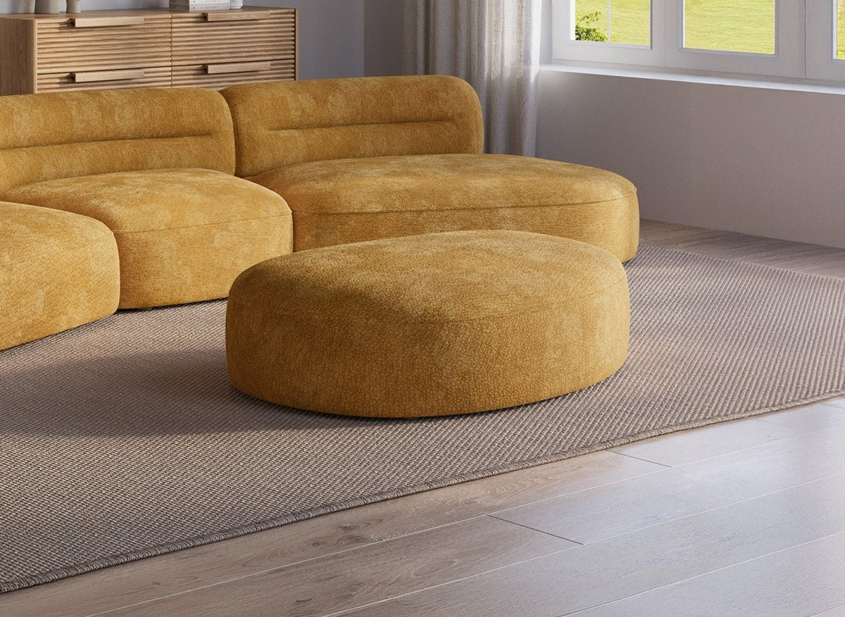 Pouf en velours tissé moutarde IMENIA - DécoInParis