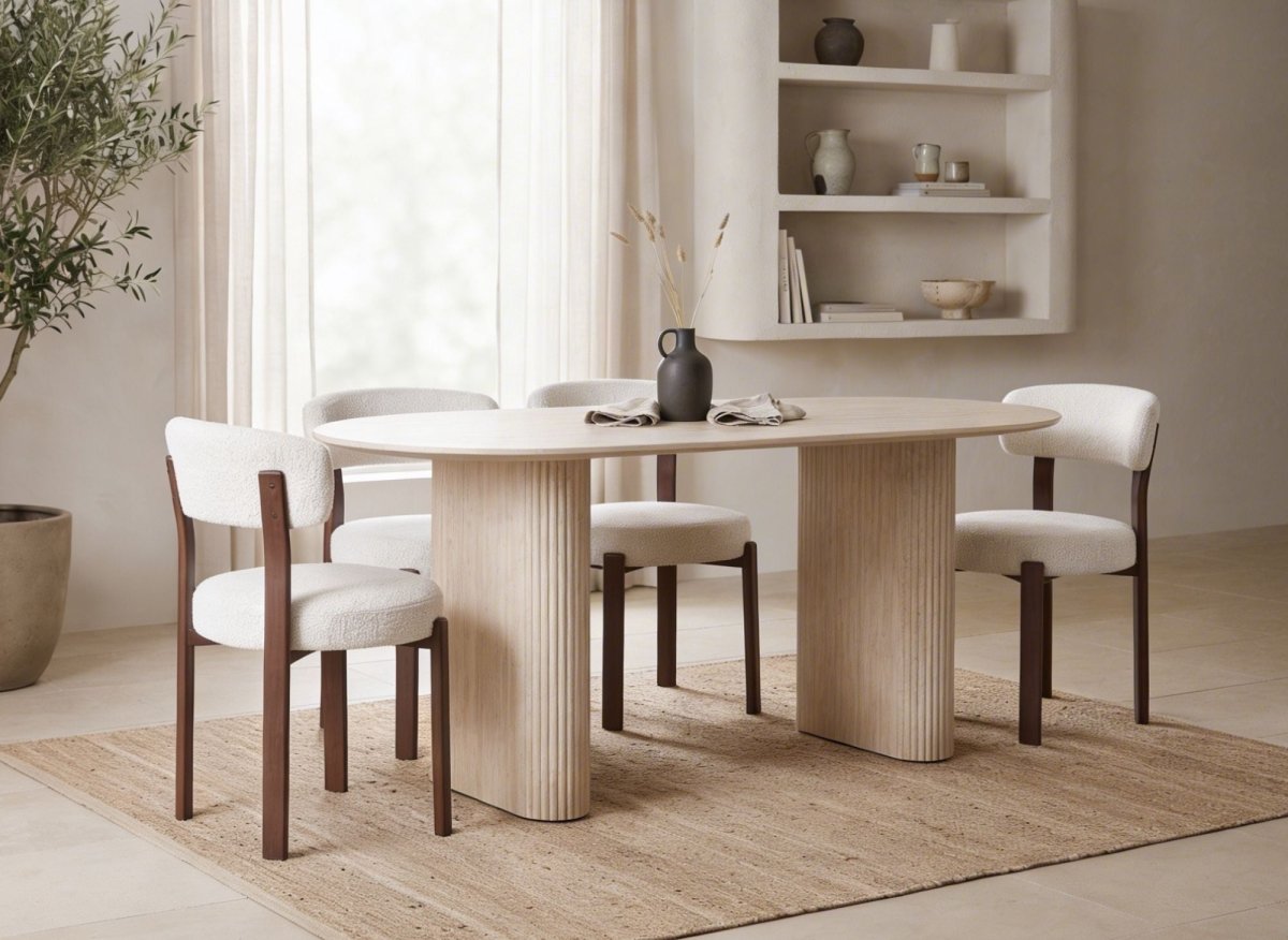 Table à manger ovale en marbre composite beige 6 personnes ELMA - DécoInParis