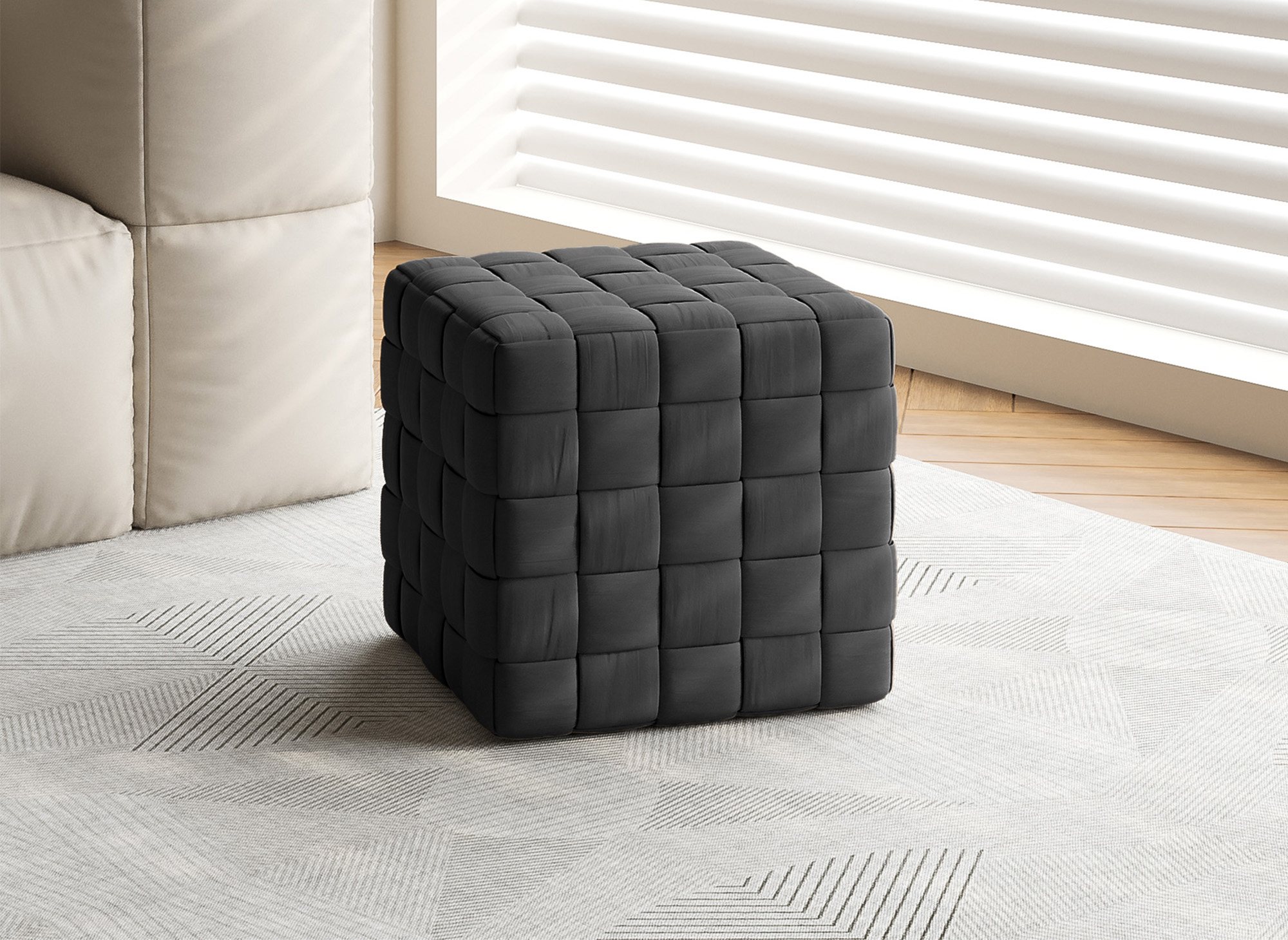 Pouf carré en velours noir tressé MALEK